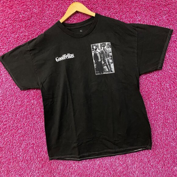 The Goodfellas : The Movie Three Decades of Life in the Mafia T-Shirt XL - Picture 1 of 7